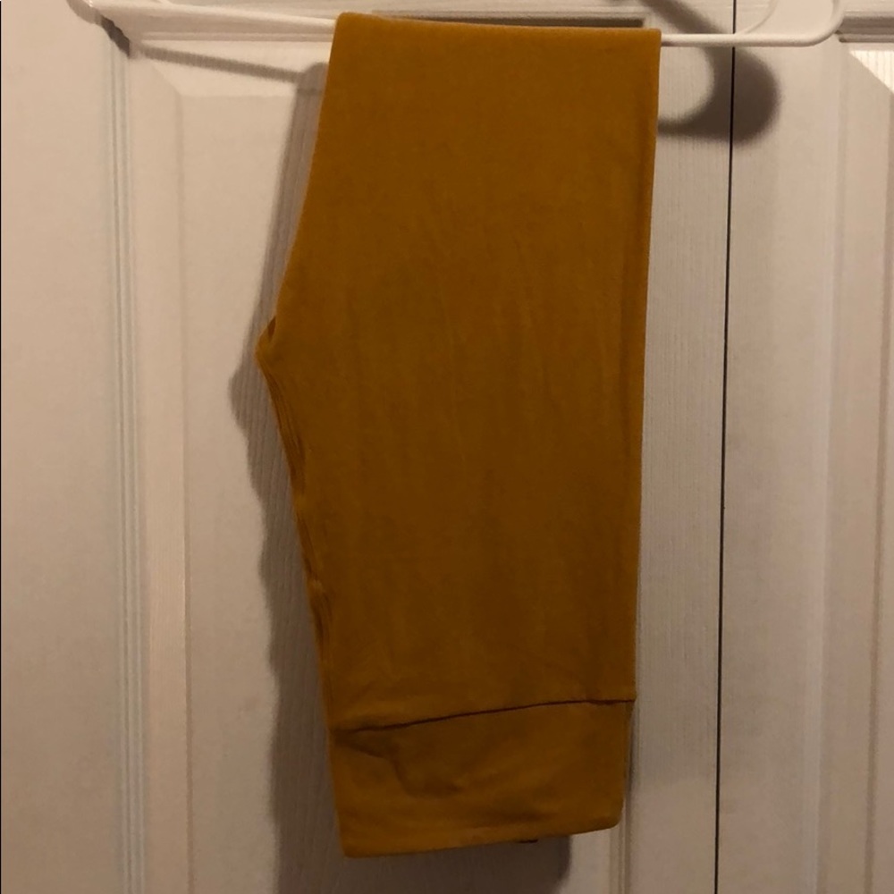 Lularoe One size legging Golden Rod yellow